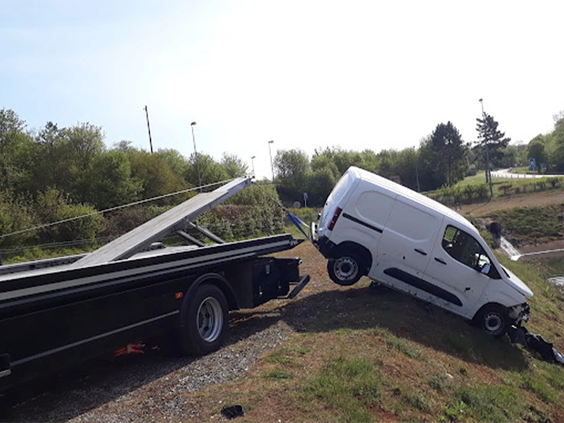 Manutention de véhicules à Chaumont